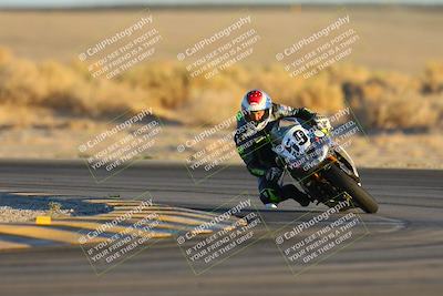 media/Nov-17-2024-CVMA (Sun) [[1fec520723]]/Race 18-Supersport Middleweight/